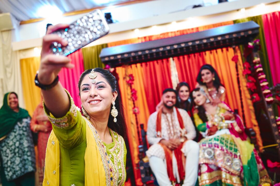 Bryllupsfotograf København: Pakistansk bryllup/mehndi i Star Event
