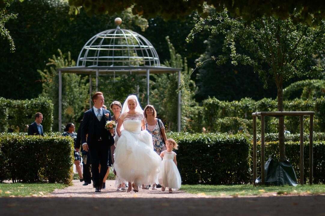 Louise & Kim 68